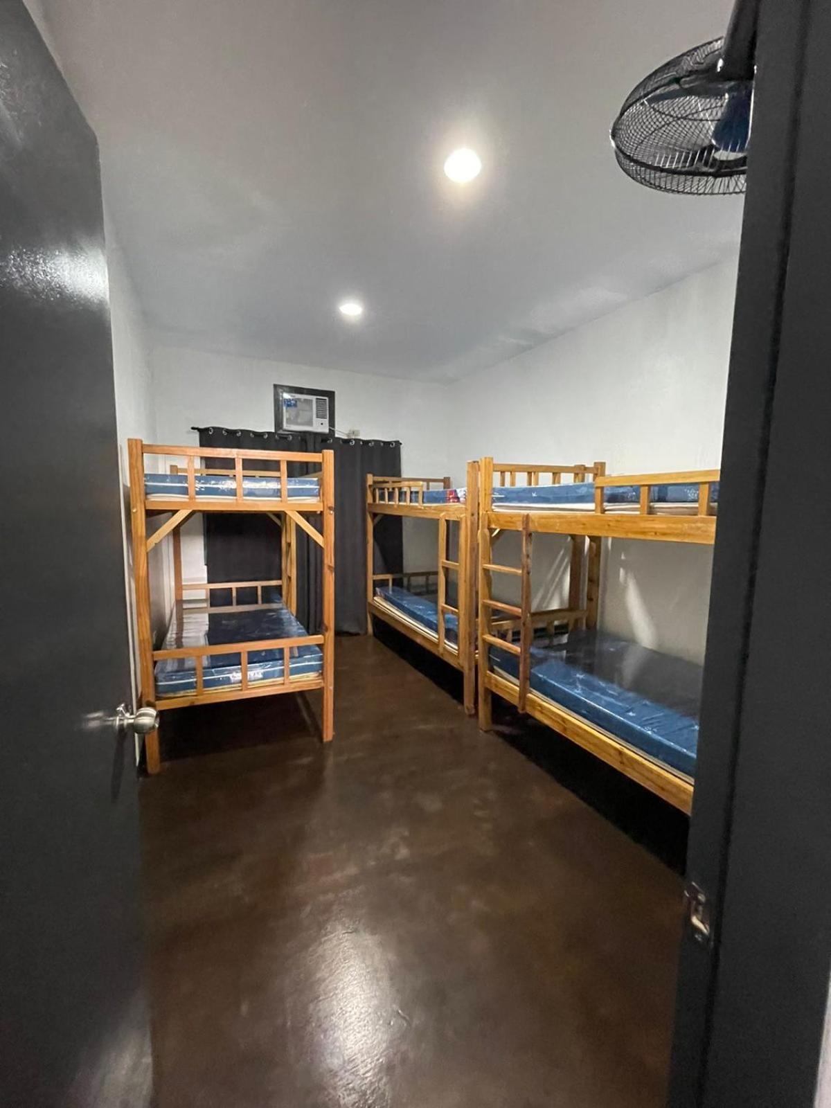 L'Pad Place Mandaluyong Buitenkant foto